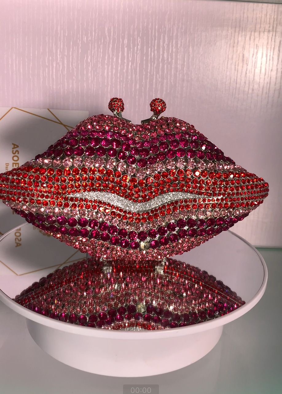 Evienne Clutch Purse
