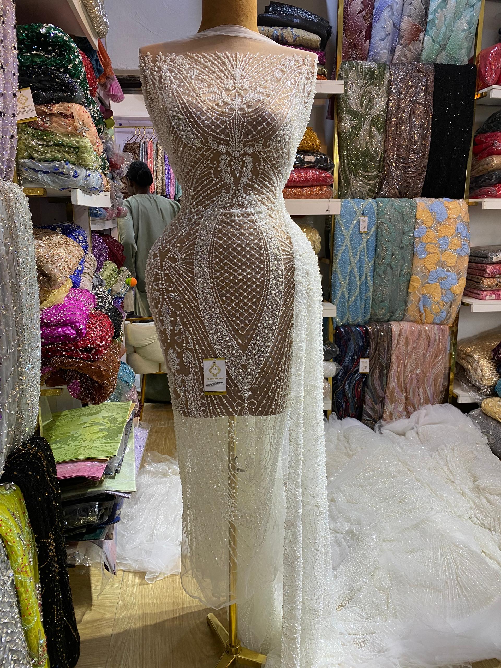 Amber Bridal Lace thumbnail 2